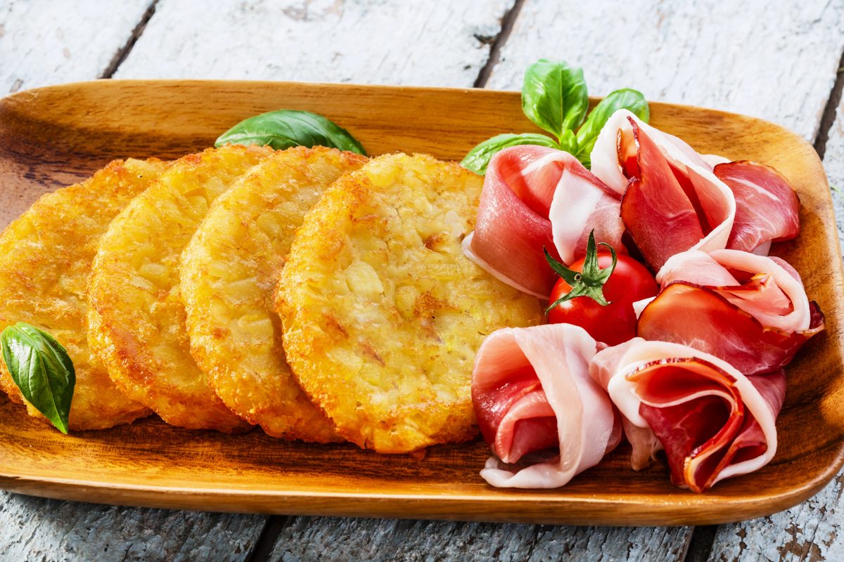 Raggmunk med fläsk, Potato Pancakes with Pork
